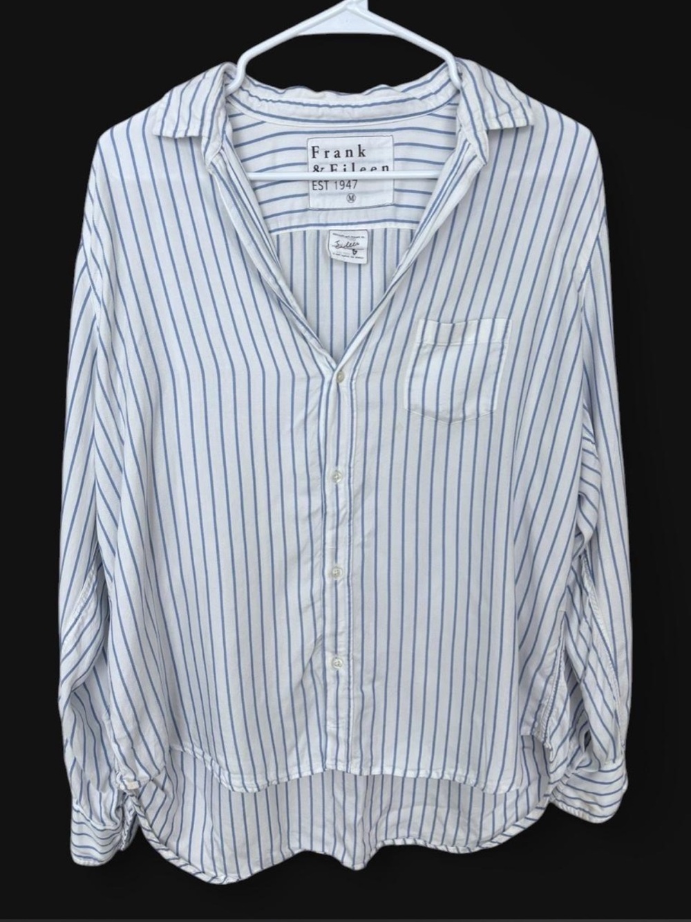 Frank + Eileen Soft Striped Button Up Blouse Medium Relaxed Casual Boyfriend